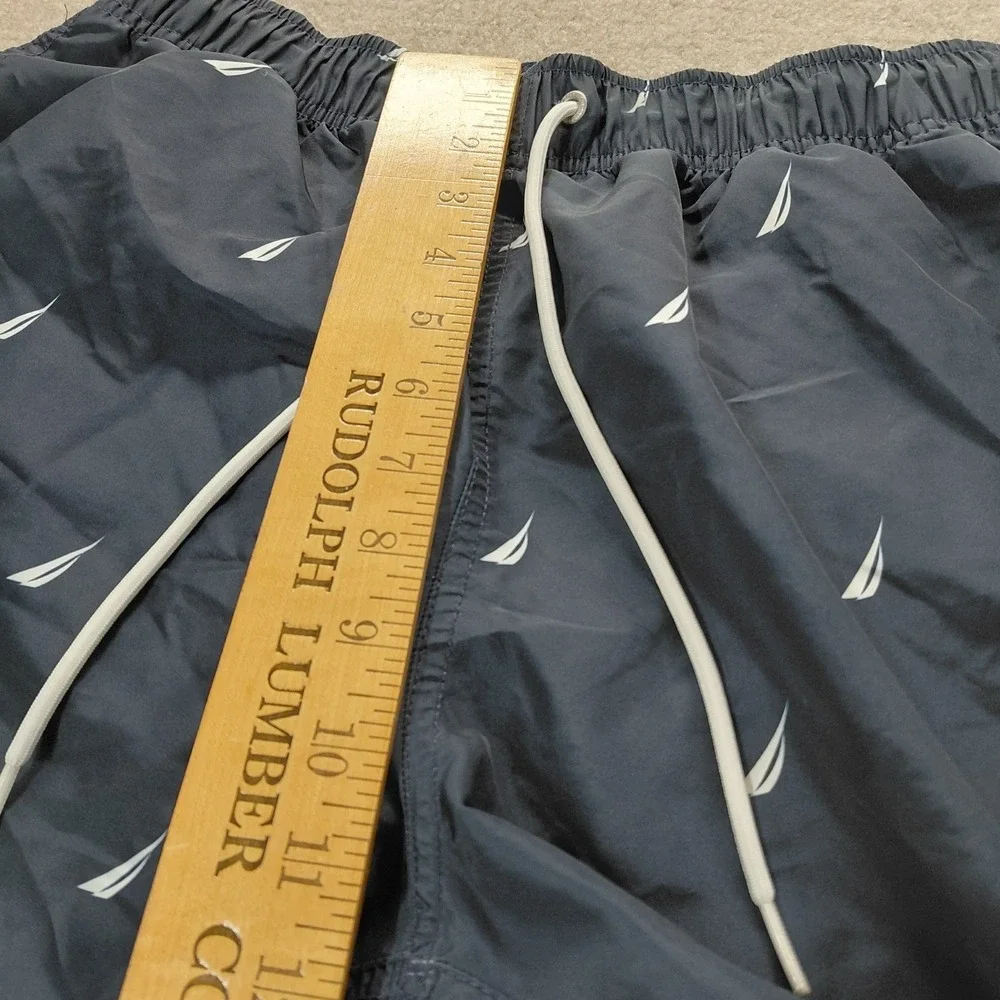 Nautica Men's Swim‎ Trunks Navy Blue All Over Logo Size MEDIUM Pockets Lined